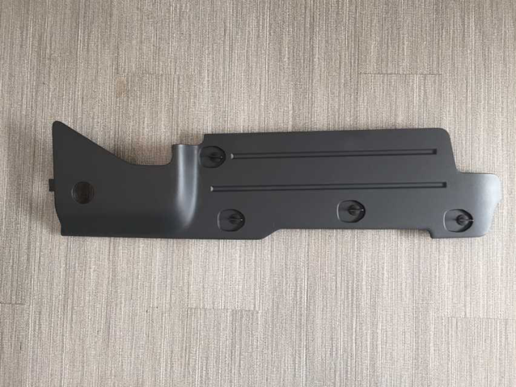 НОВИ ВОЛВО ФМ КОРИЦЕ РХ 82426187